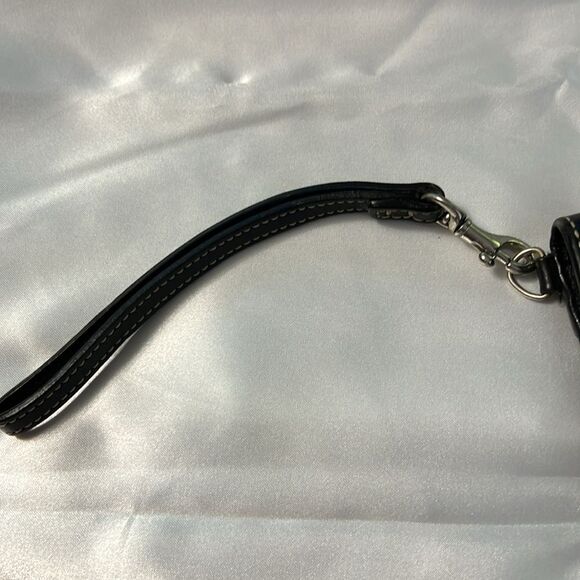 Coach Signature C Canvas SOHO buckle flap wallet black and gray Jacquard - Picture 3 of 16